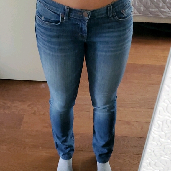 J BRAND JEANS - Picture 1 of 3